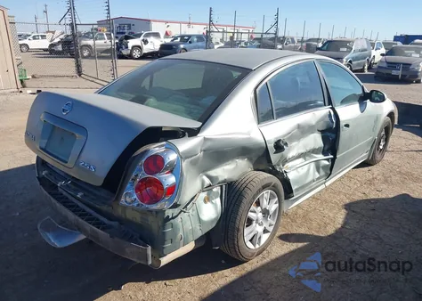 2005 Nissan Altima 2.5 S z USA, uszkodzony, nr VIN 1N4AL11D05C263152